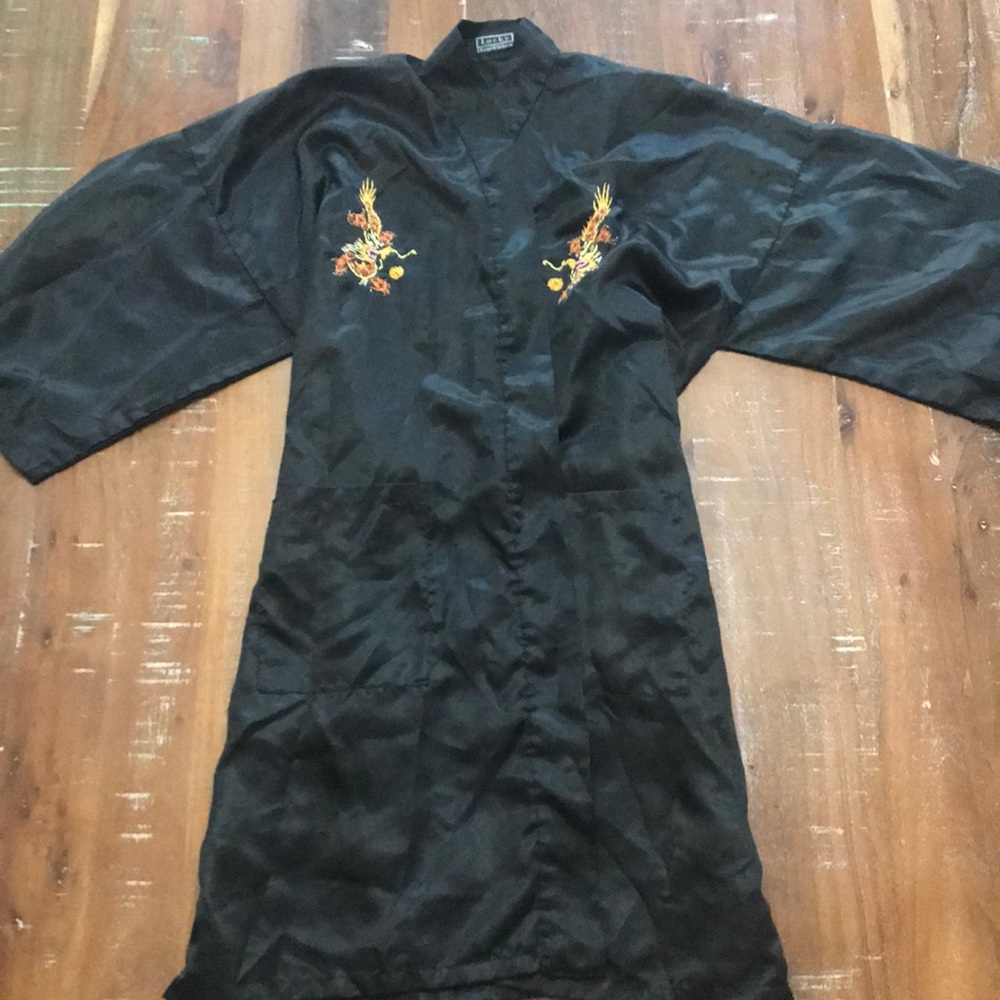 Silky dragon robe